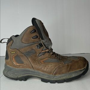 Vasque Brown and Gray Men's Hiking Boots